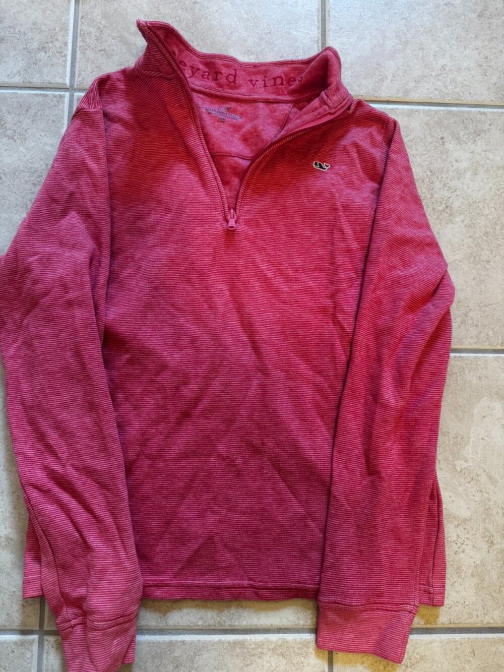 Boys Vineyard Vines 1/4 zip size XL